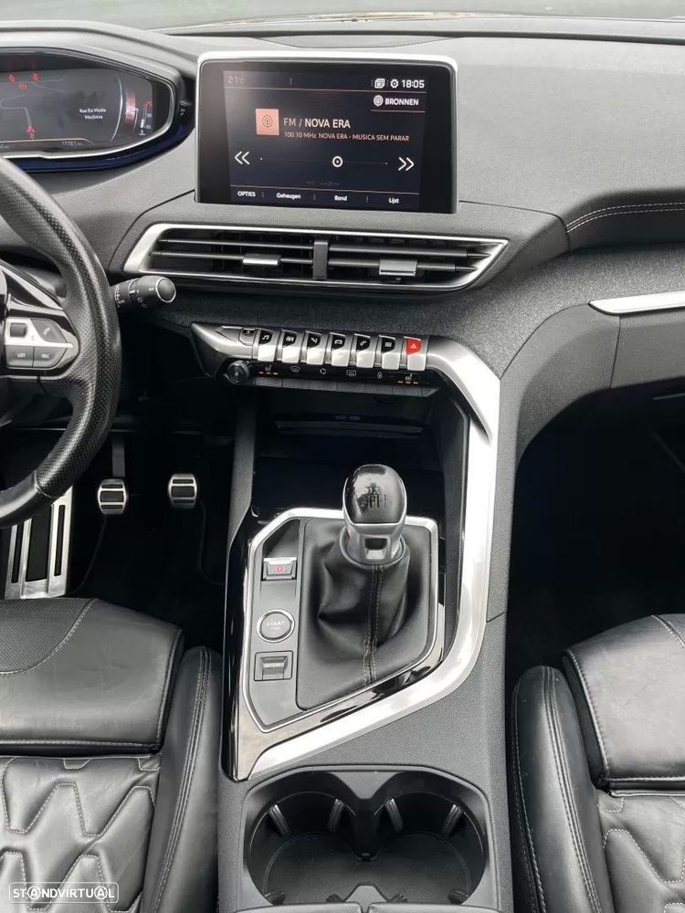 Peugeot 5008 1.2 PureTech GT Line - 42