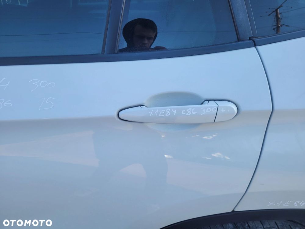 DRZWI LEWY TYŁ TYLNE BMW X1 E84 300 ALPINWEISS C86 - 3