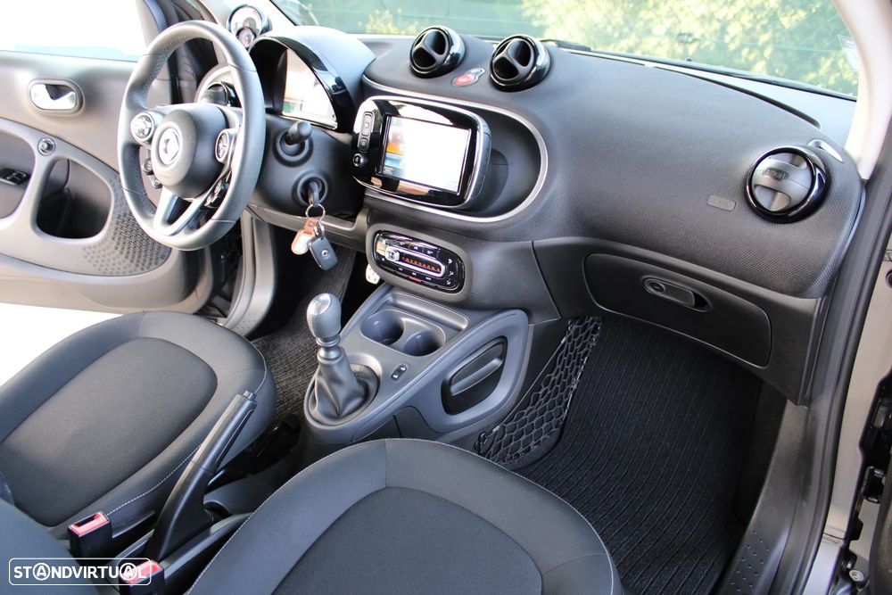 Smart Fortwo Cabrio 0.9 Passion 90 - 24