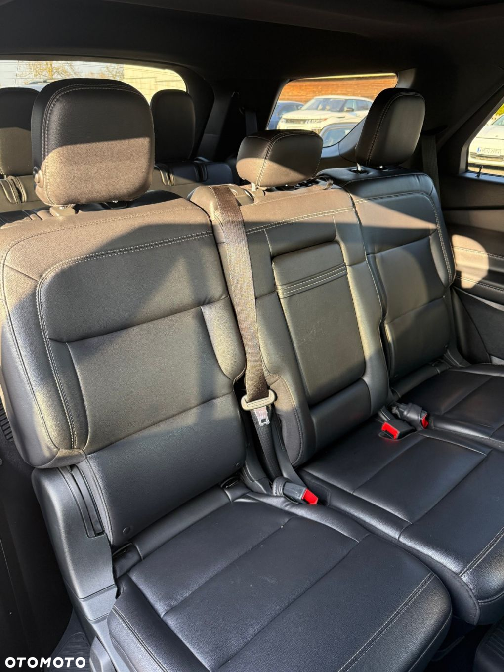 Ford Explorer - 39
