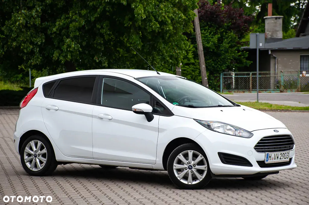 Ford Fiesta 1.0 EcoBoost Titanium - 11