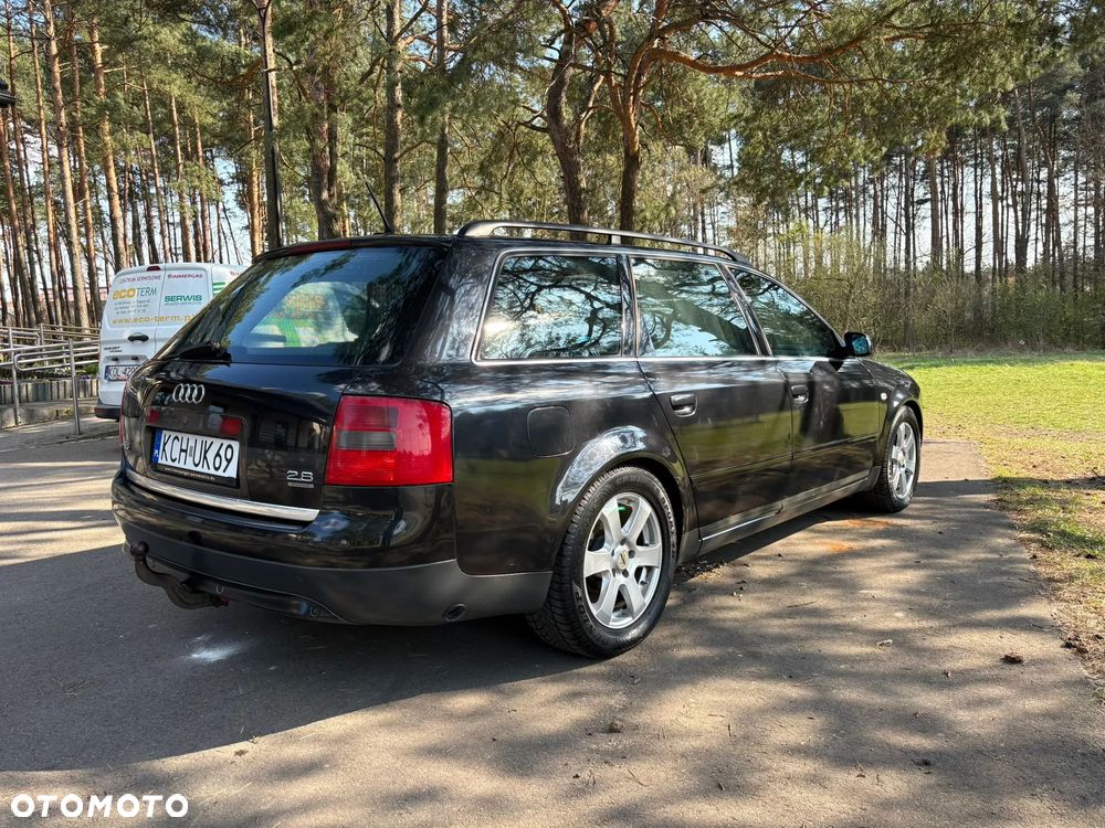Audi A6 Avant - 4