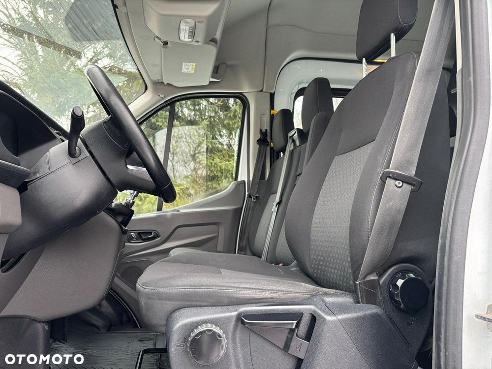 Ford Transit - 8