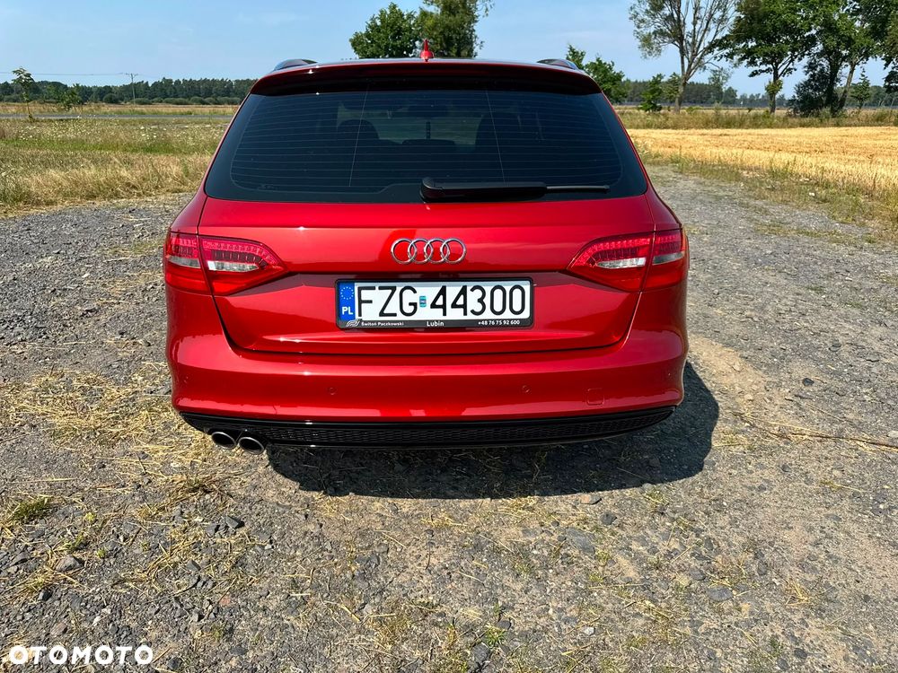 Audi A4 Avant 2.0 TDI Quattro - 10