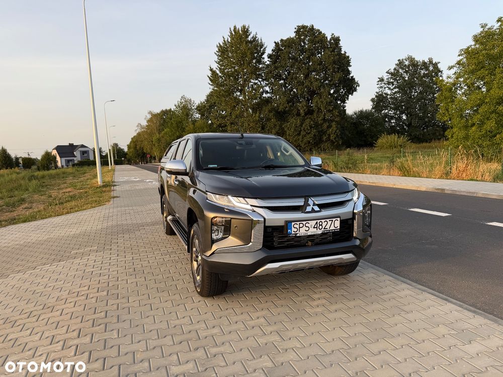 Mitsubishi L200 2.2 d DC Instyle Plus - 3