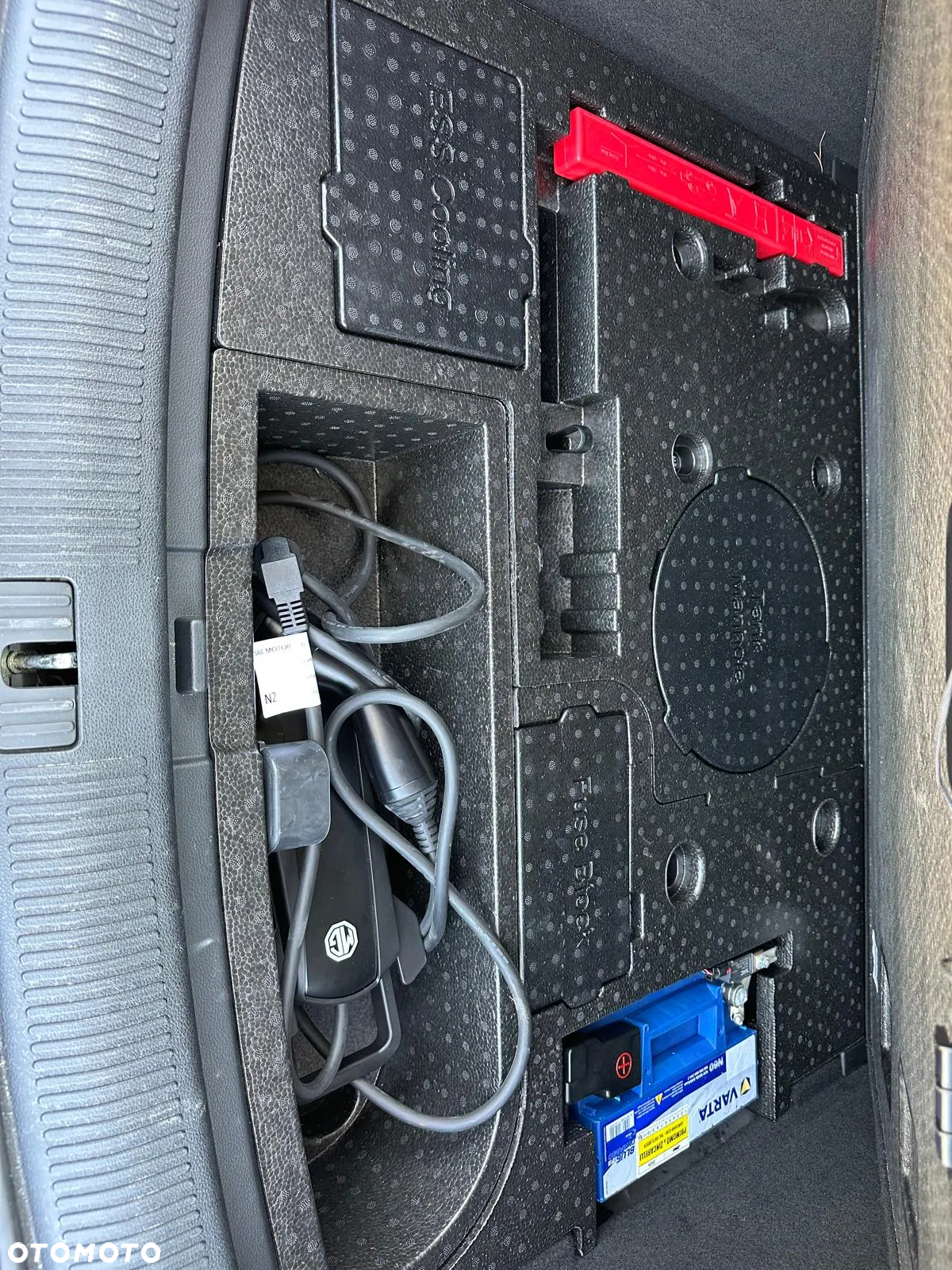 MG EHS 1.5T-GDI PHEV Luxury - 30