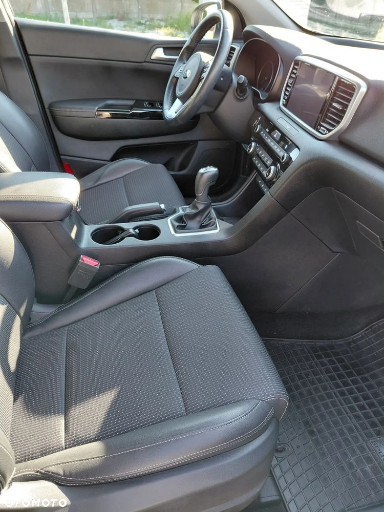 Kia Sportage 1.6 GDI Black Edition 2WD - 14