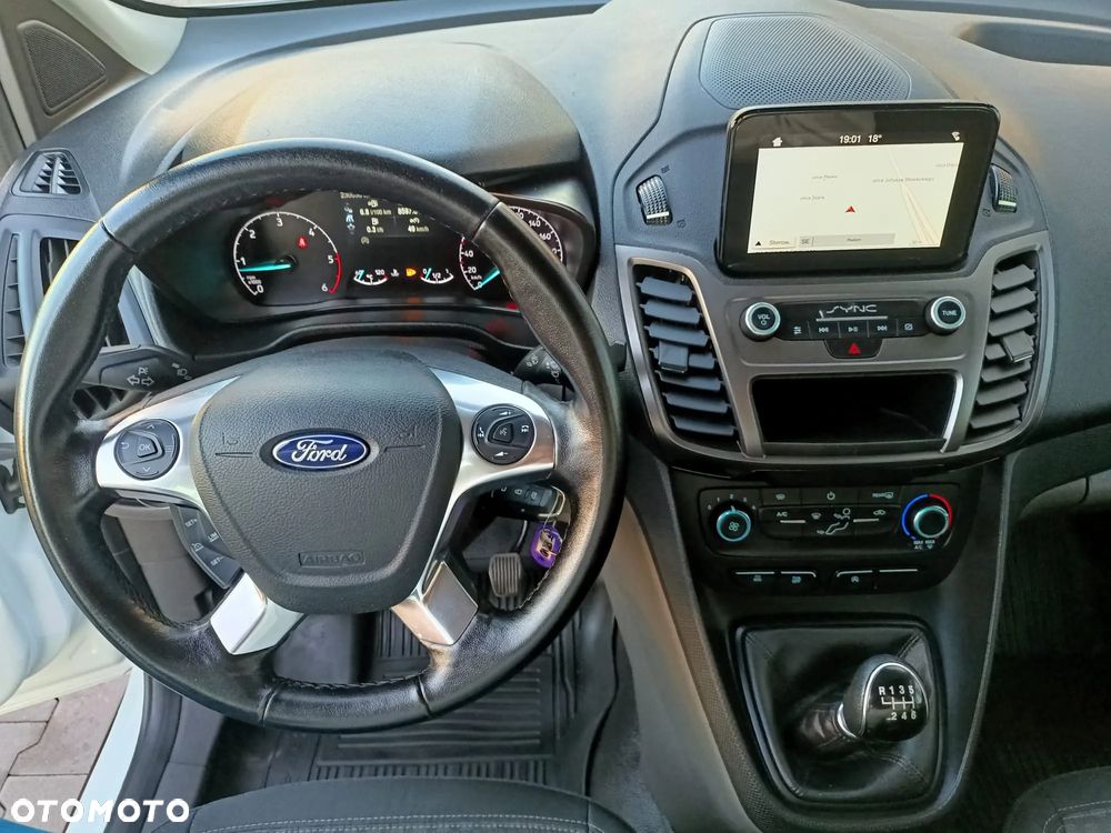 Ford Transit Connect - 24