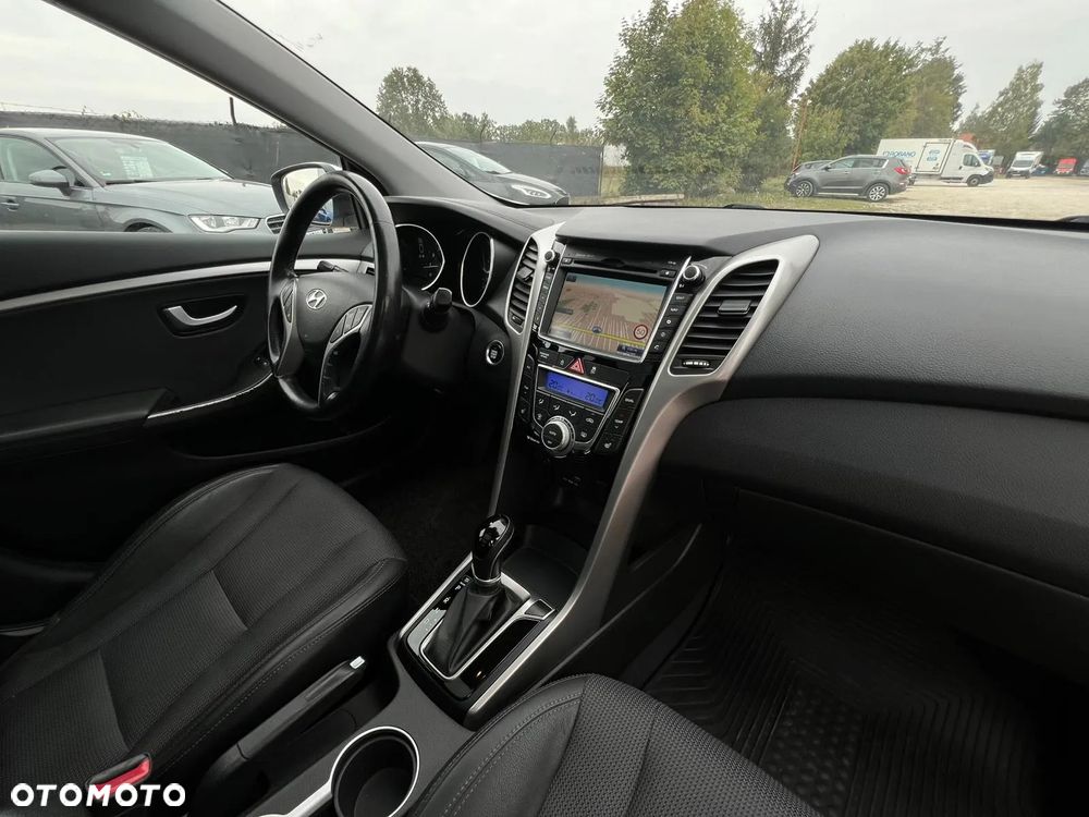Hyundai i30 1.6 GDI Premium - 4