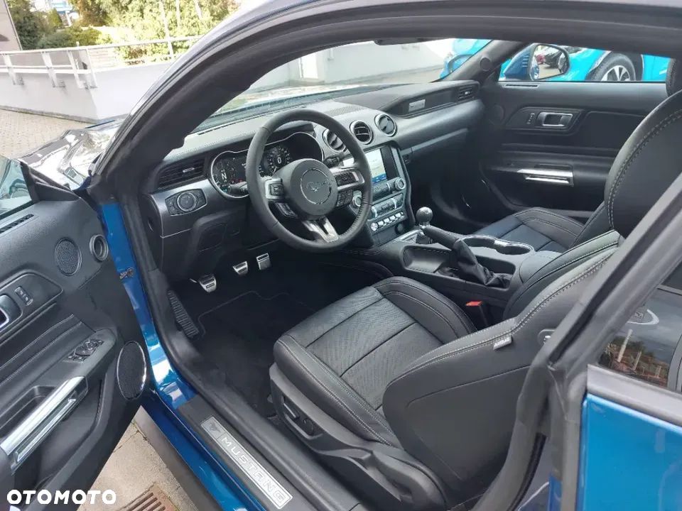 Ford Mustang 5.0 V8 GT - 11