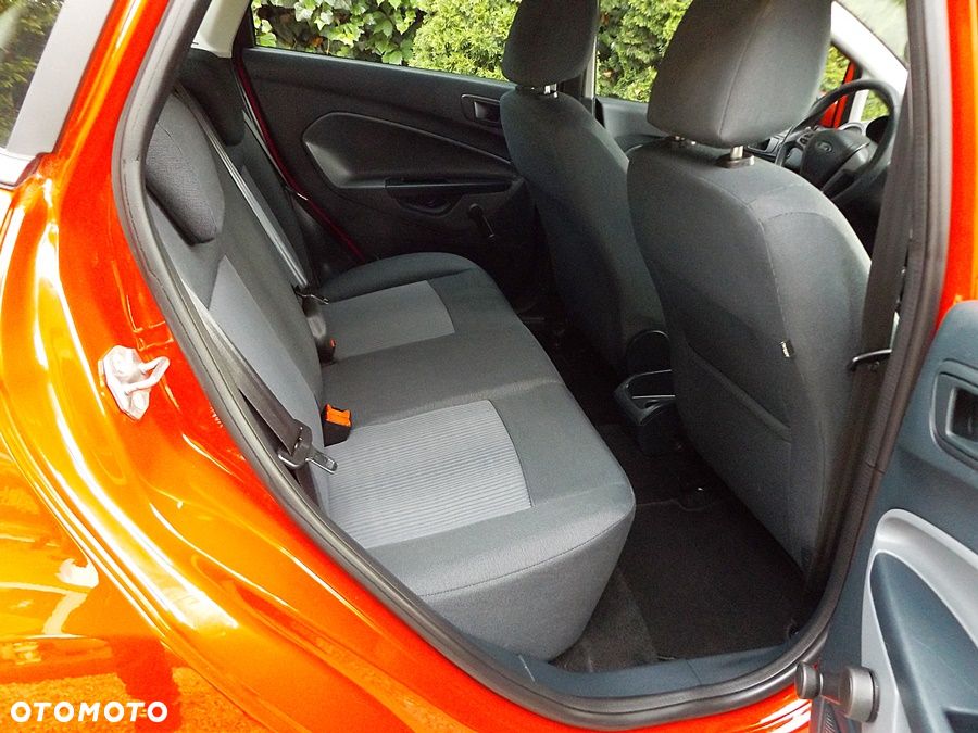 Ford Fiesta - 11