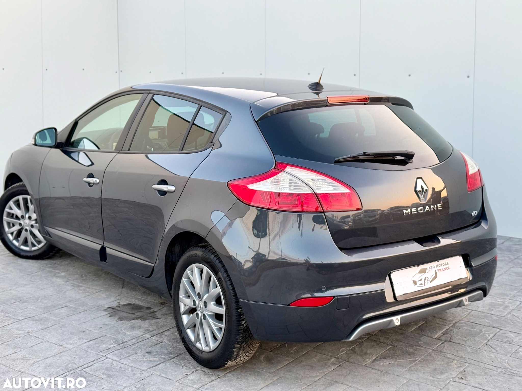 Renault Megane ENERGY dCi 110 GT LINE - 3