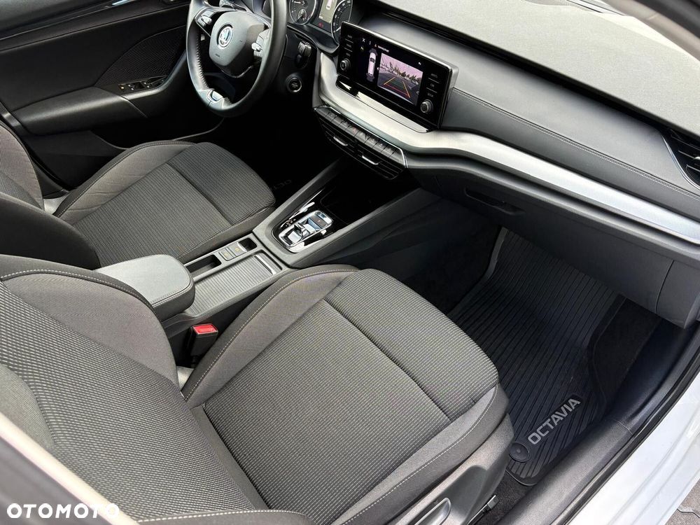 Skoda Octavia - 28