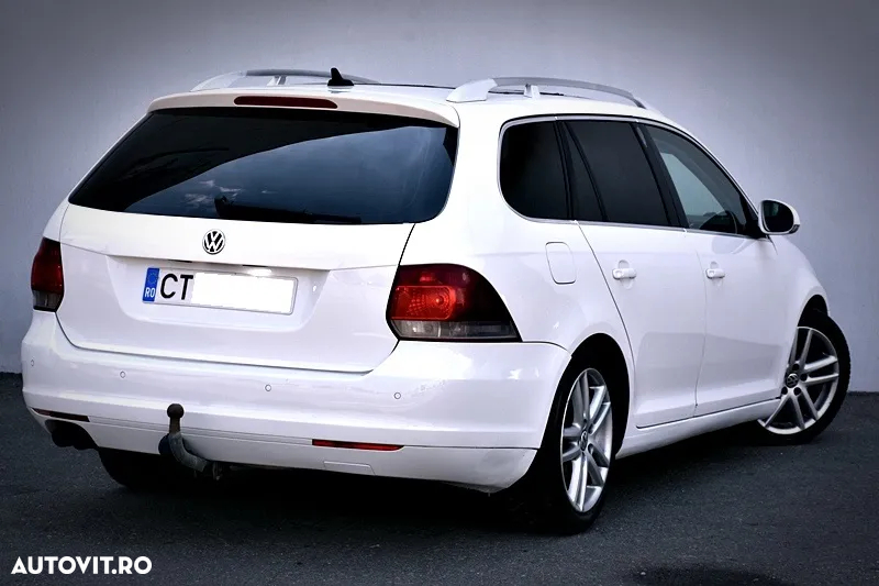 Volkswagen Golf 2.0 TDI DPF DSG Comfortline - 10