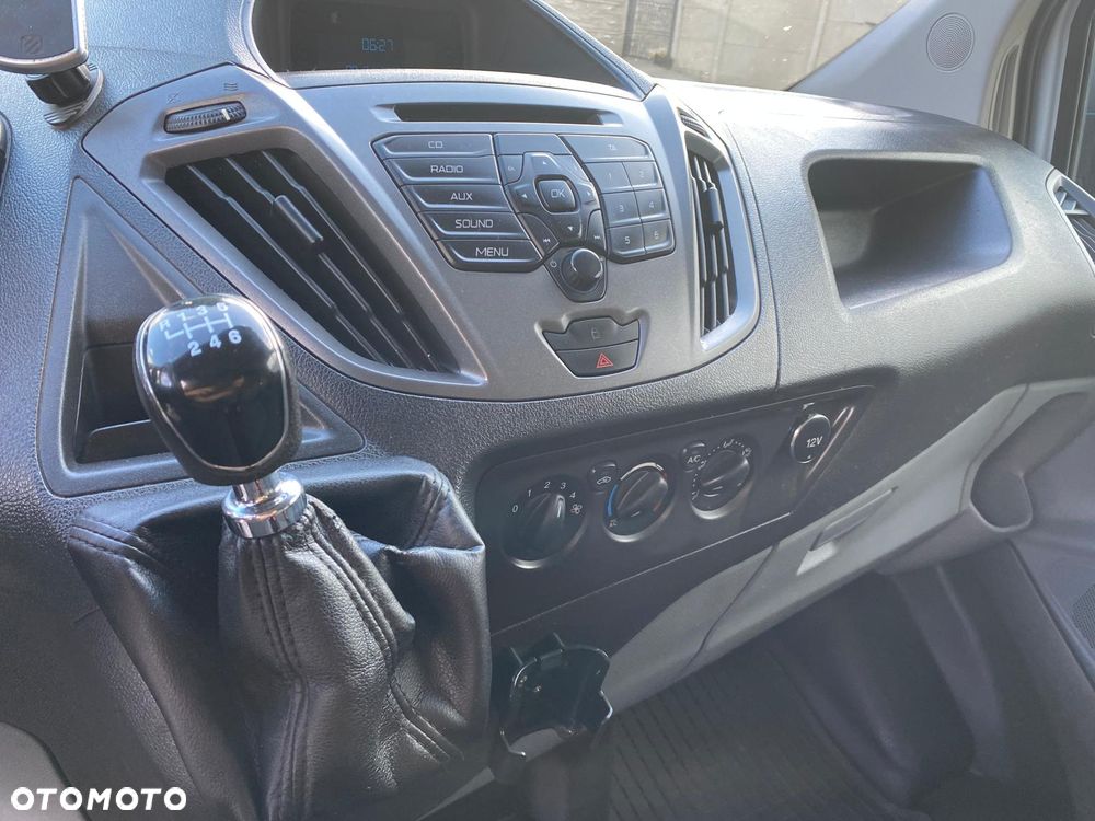 Ford TRANSIT CUSTOM - 14