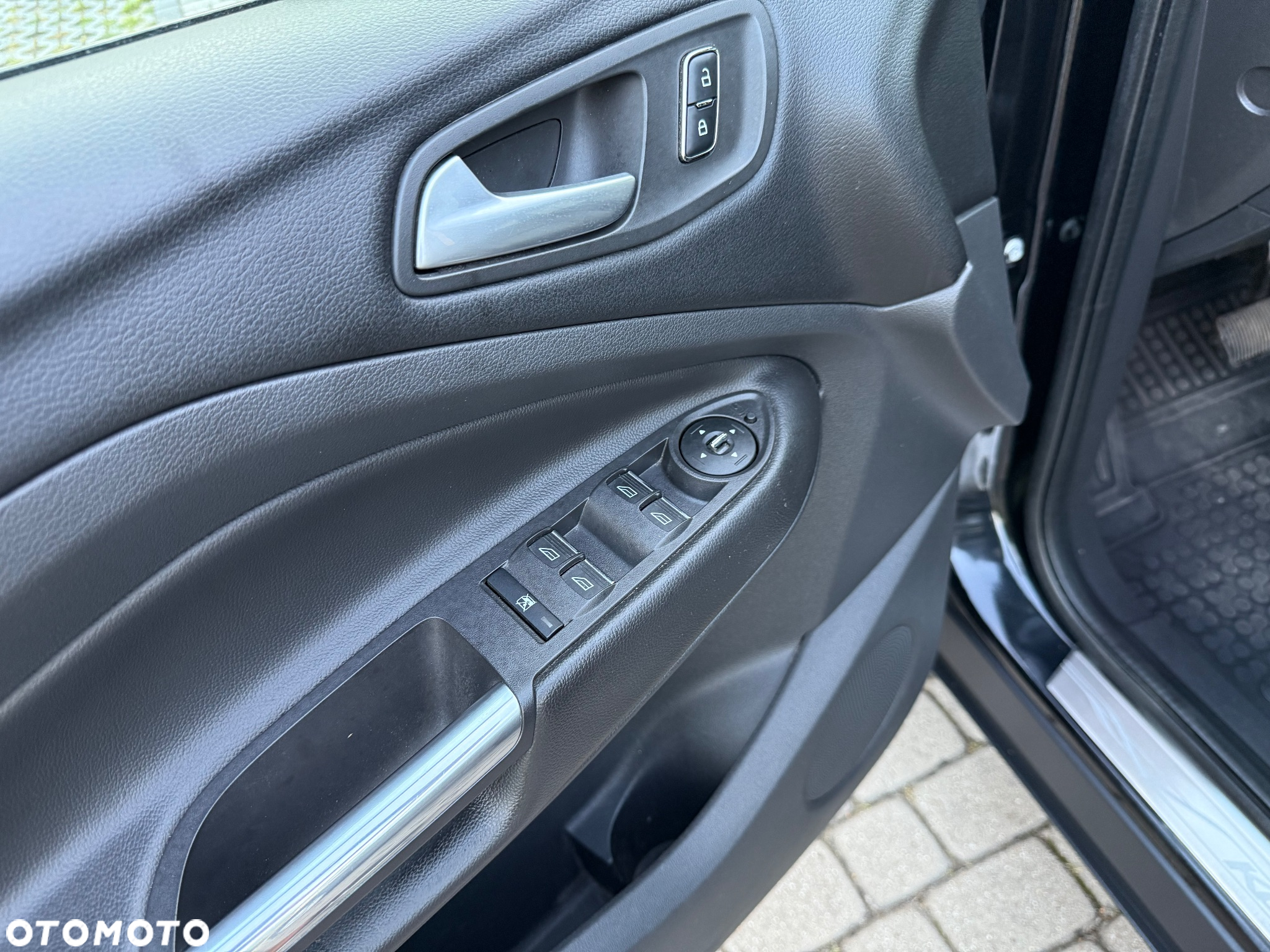 Ford Kuga 2.0 TDCi 4WD Titanium Plus - 14