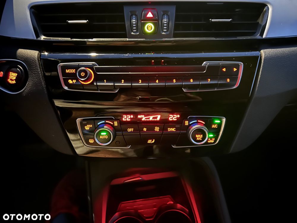BMW X1 sDrive18i GPF Advantage - 24