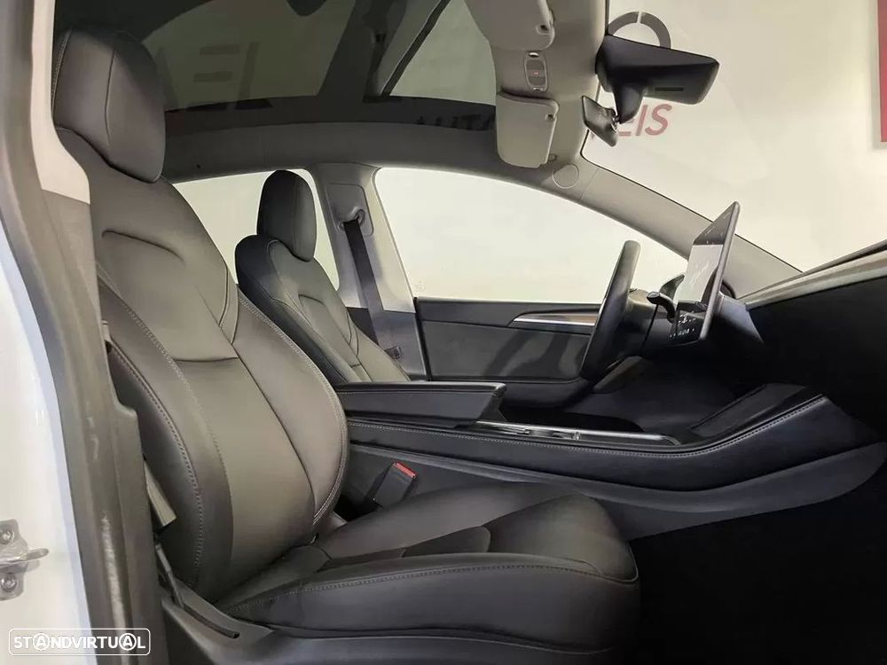 Tesla Model Y Long Range Tração Integral — fotografia 17