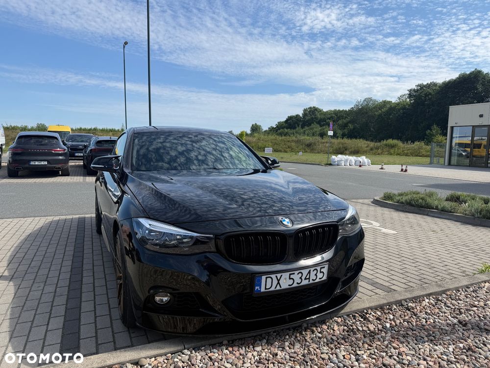 BMW 3GT 335i xDrive M Sport - 2