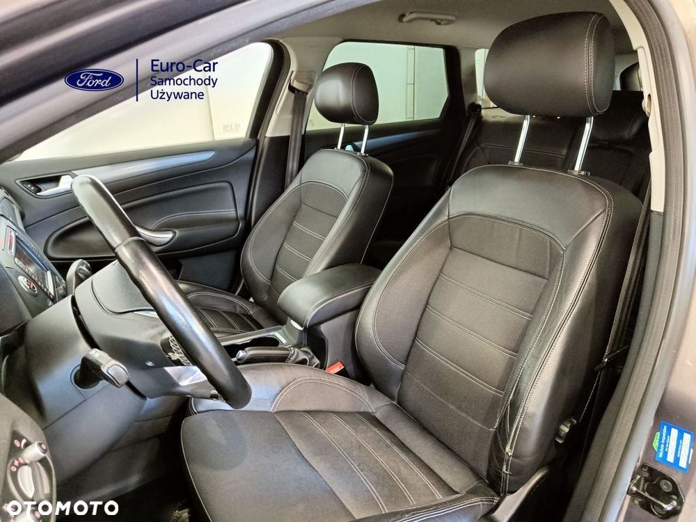 Ford Mondeo - 13