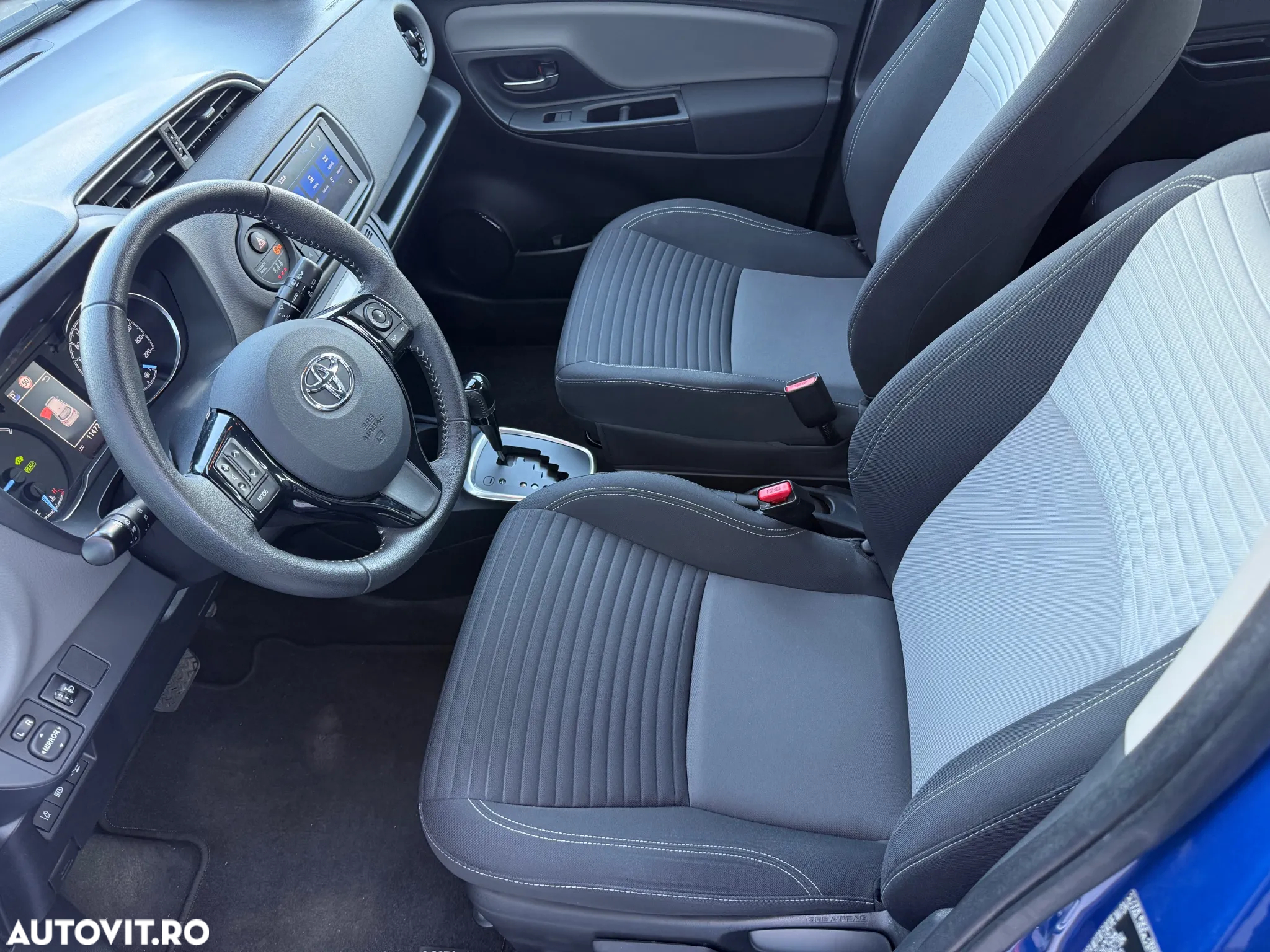 Toyota Yaris - 6