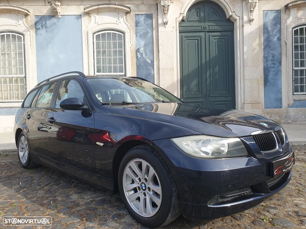 BMW 320 d Exclusive - 4