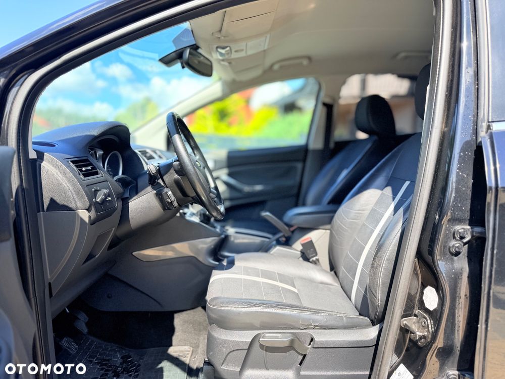 Ford Kuga 2.0 TDCi 2x4 Trend - 11