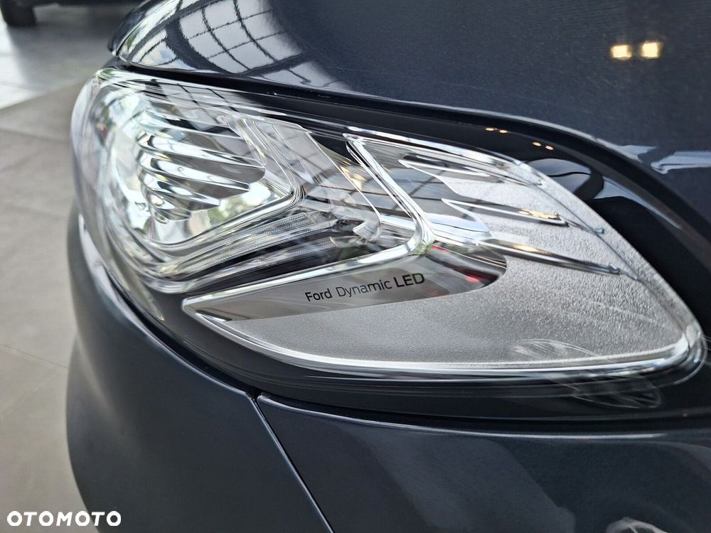 Ford Mondeo SW 2.0 Hybrid Titanium - 13