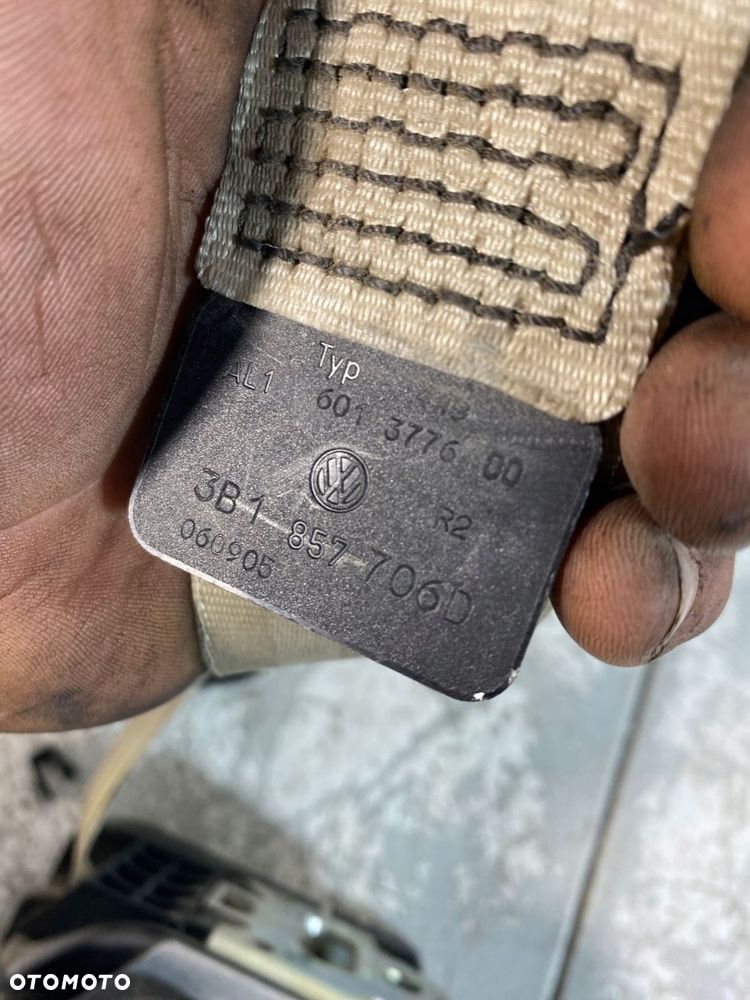 pas bezpieczeństwa prawy vw passat b5 lift 3b1857706d szary - 2