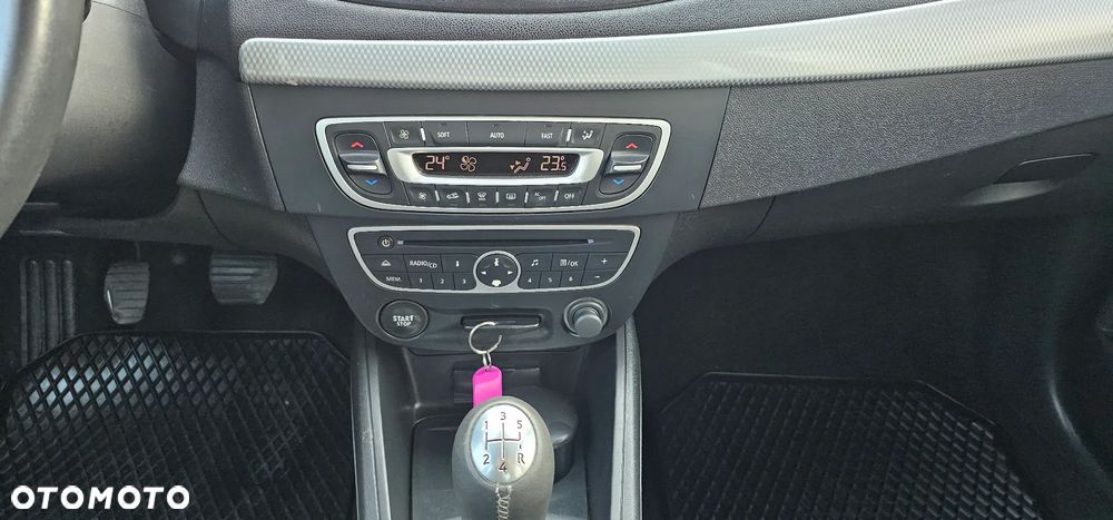 Renault Fluence 1.6 16V 110 Dynamique - 33