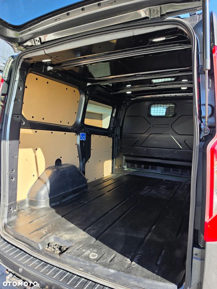 Ford Transit Custom - 14