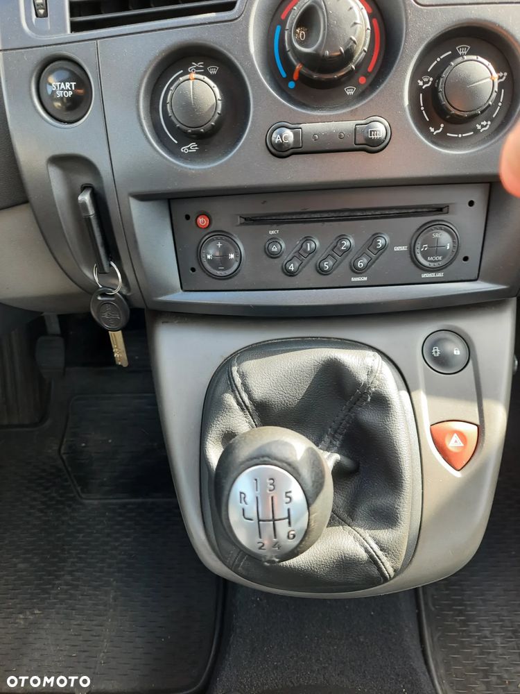 Renault Scenic 1.5 dCi Alize - 9