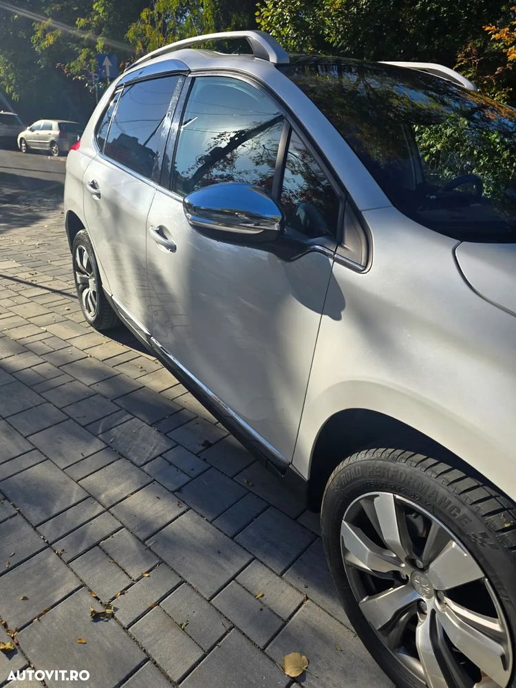 Peugeot 2008 - 4