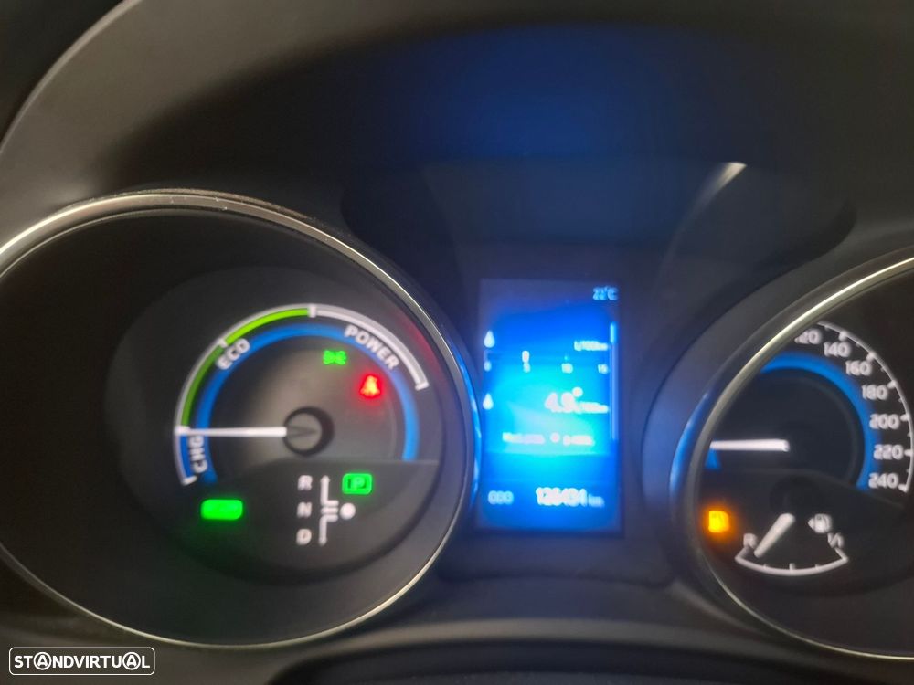 Toyota Auris Touring Sports 1.8 HSD Freestyle - 16