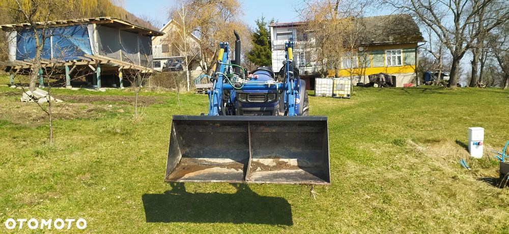 Farmtrac 6050E - 7