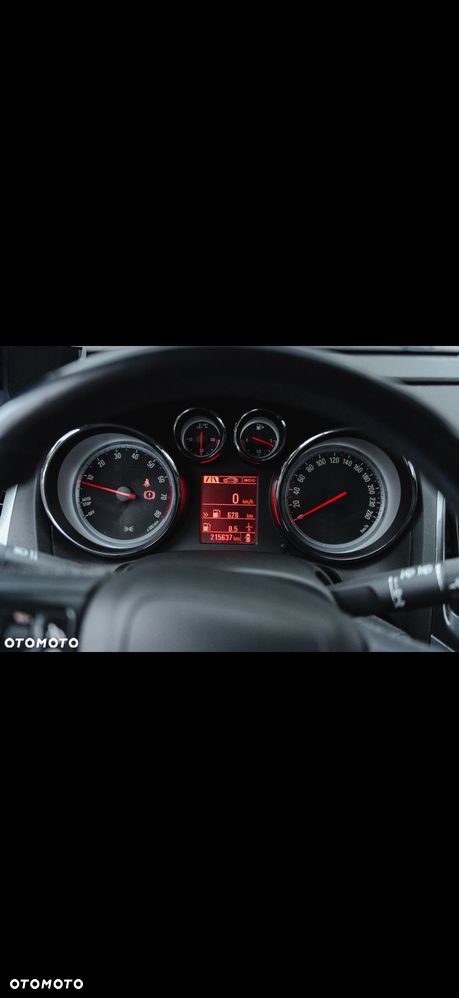 Opel Astra 1.4 Turbo Cosmo - 18