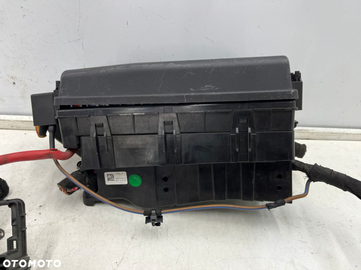 Skrzynka bezpieczników Opel Insignia A 08-17r. 2.0 CDTi moduł klema zaślepka 13275882 13253551 - 8
