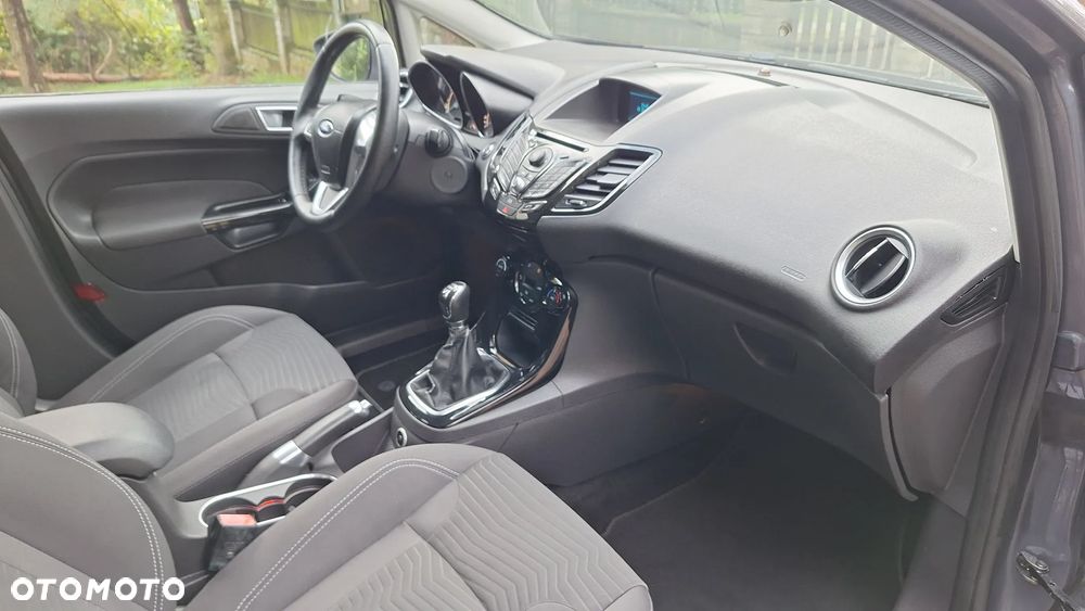 Ford Fiesta 1.4 Titanium EU6 - 17
