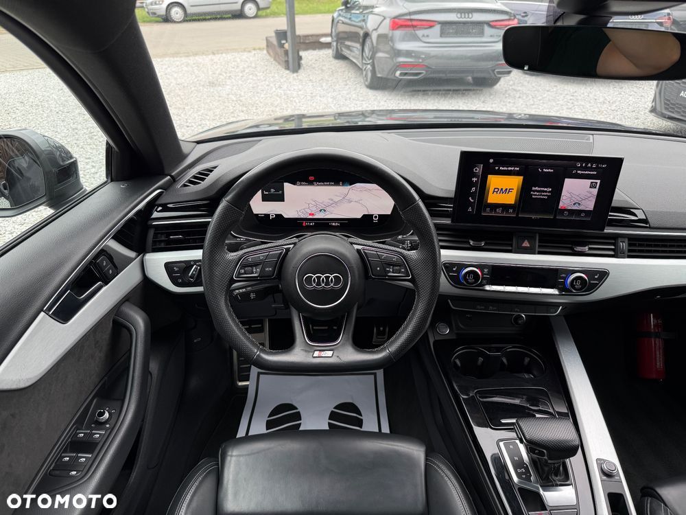 Audi A4 Avant 35 TDI S tronic S line - 32