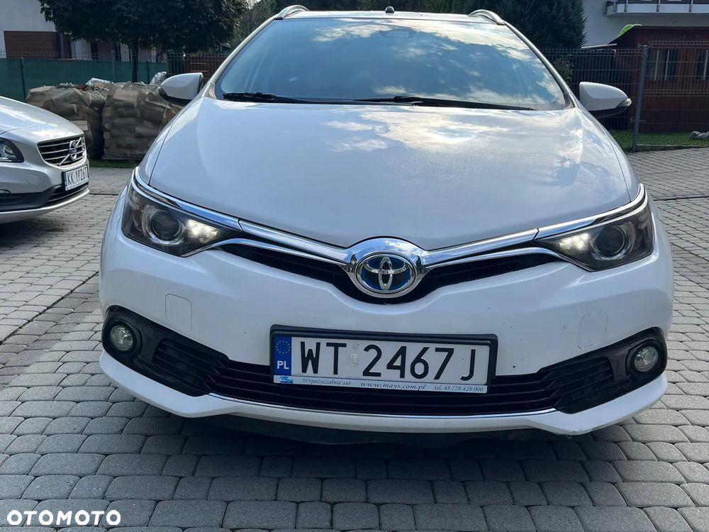 Toyota Auris 1.8 VVT-i Hybrid Automatik Comfort - 2