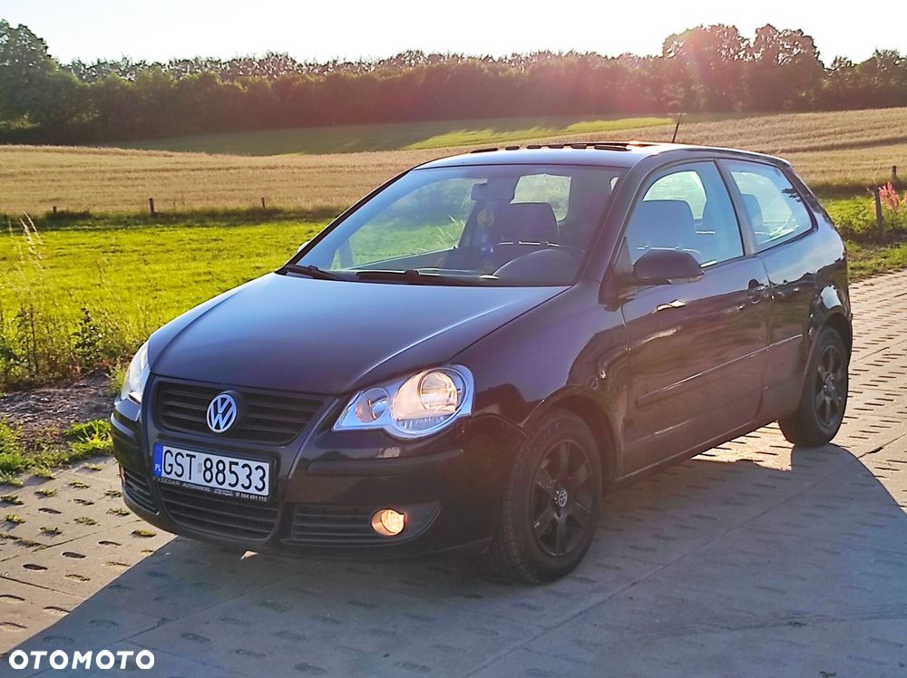 Volkswagen Polo - 2