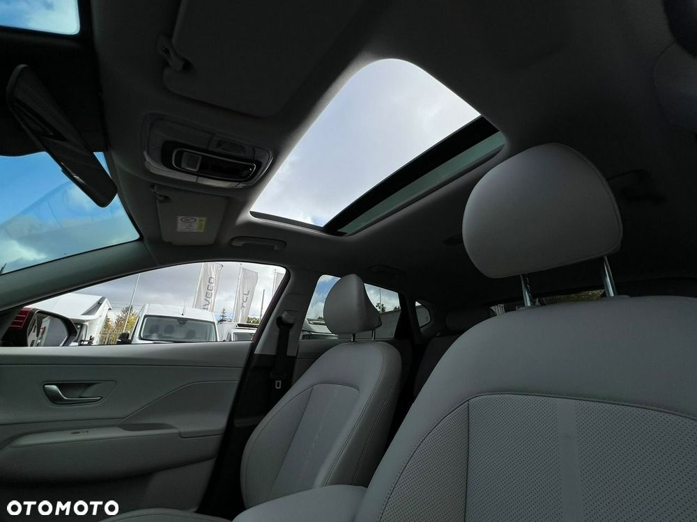 Hyundai Kona 1.6 GDI Hybrid Platinum DCT - 36