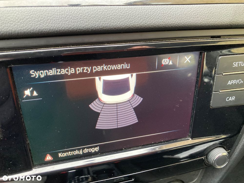 Skoda Octavia 1.4 TSI Ambition - 9