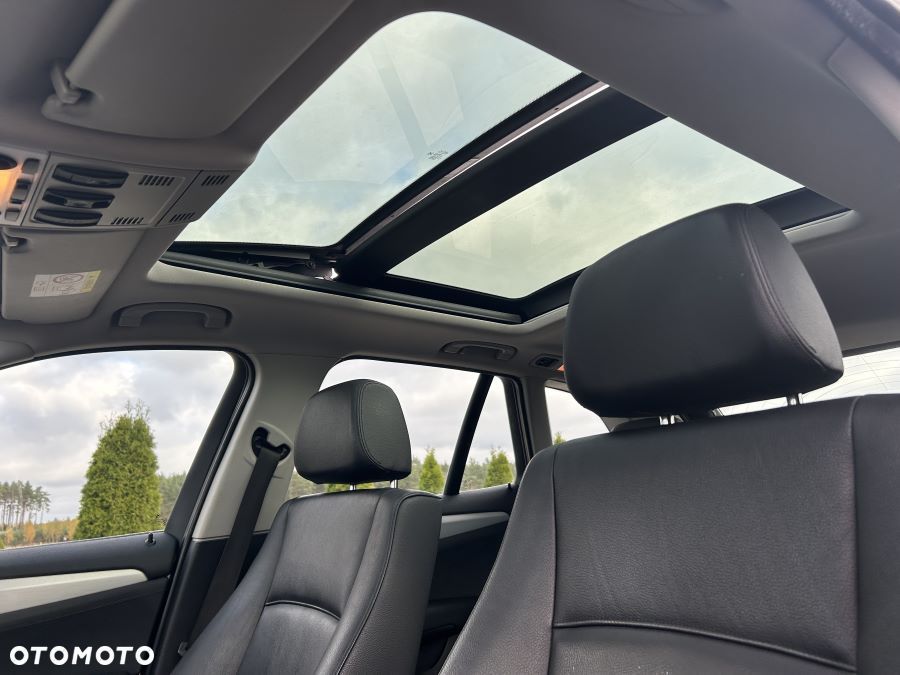 BMW X1 xDrive20d Sport Line - 25