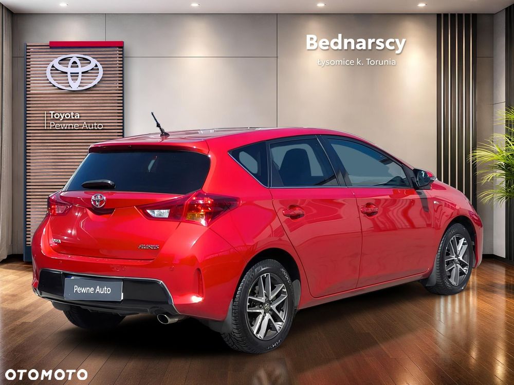 Toyota Auris 1.6 Premium - 5