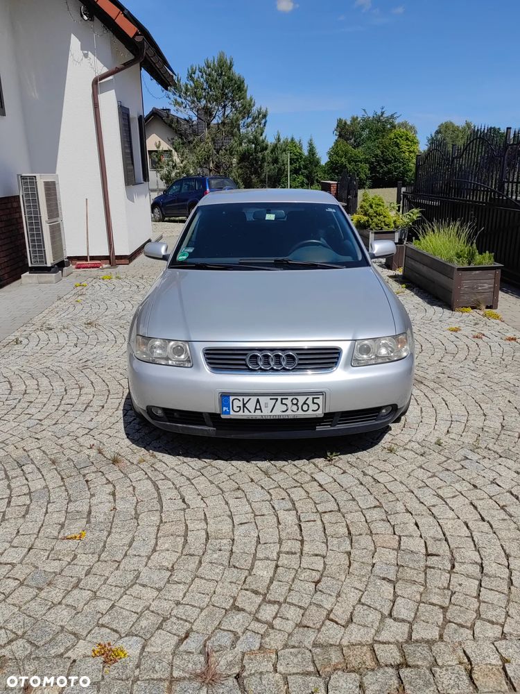 Audi A3 3-drzwiowe 1.6 Ambiente - 13