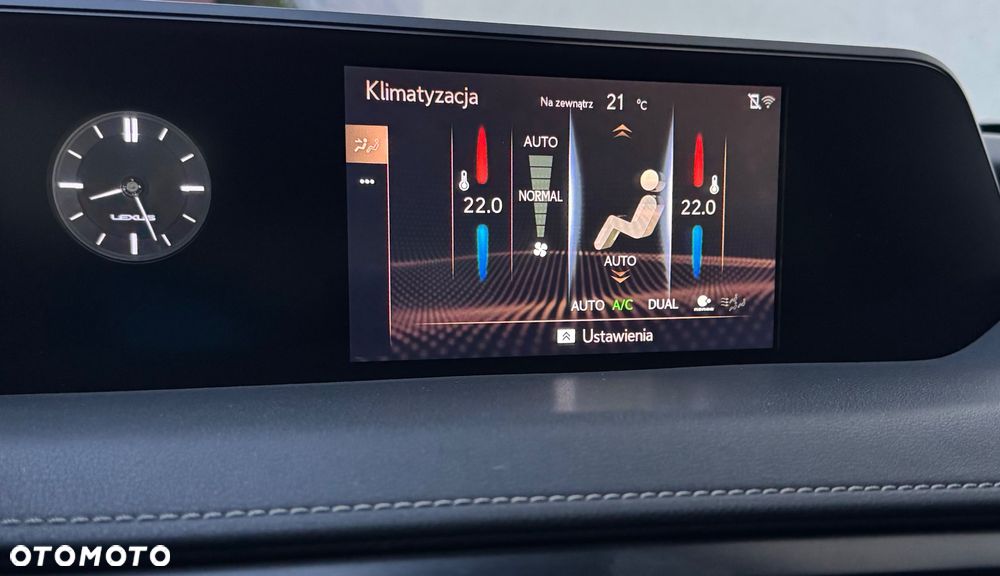 Lexus UX 250h Business Edition - 36