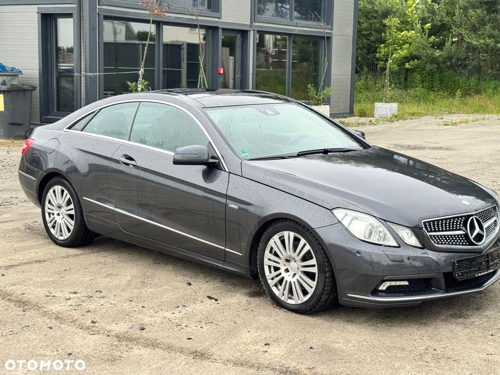 Mercedes-Benz Klasa E 350 CDI DPF BlueEFFICIENCY 7G-TRONIC Avantgarde - 8