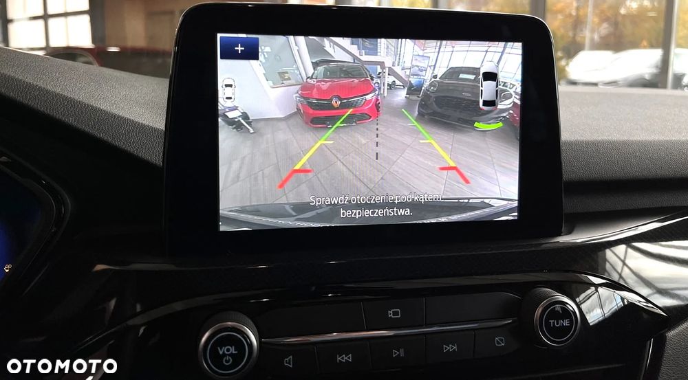 Ford Kuga 2.5P PHEV FWD ST-Line X - 17