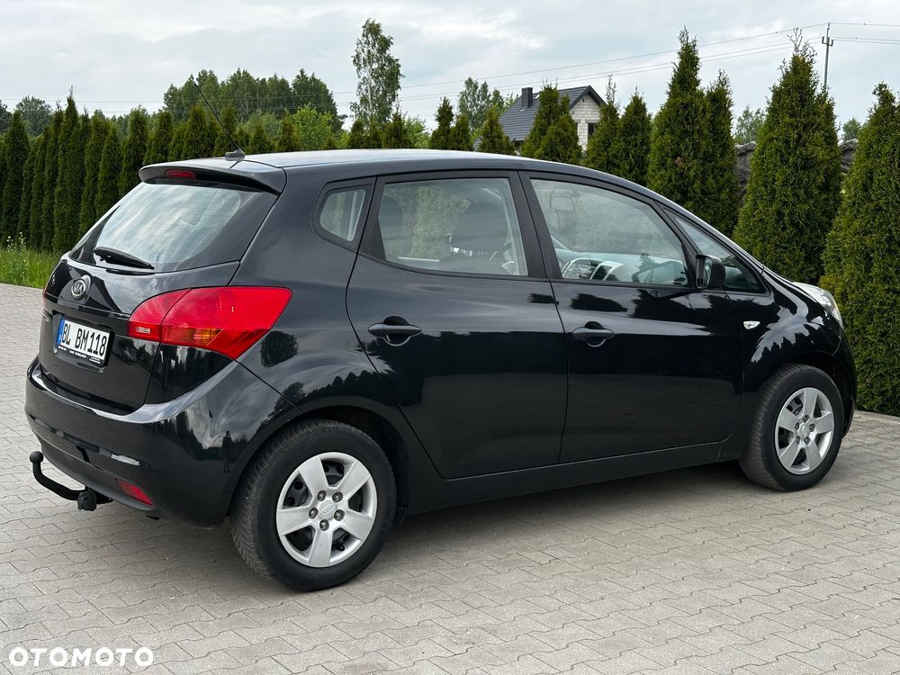 Kia Venga - 14